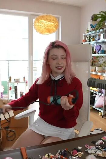 🔥 Nieuczesana page leaked private photo uncensored full