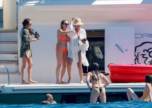 🔥 Nina dobrev page leaked private photo uncensored full