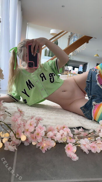 🔥 Nymphet angel leaked private photo uncensored full