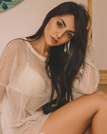 🔥 Nyvi estephan page leaked private photo uncensored full