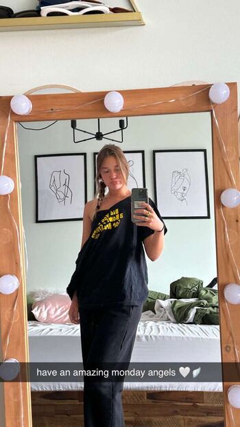 🔥 Olivia ponton leaked private photo uncensored full