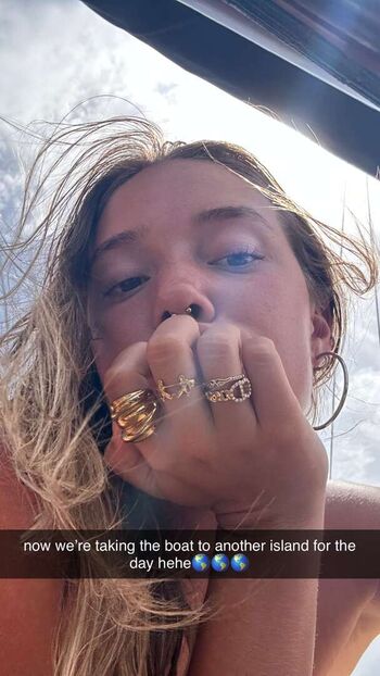 🔥 Olivia ponton page leaked private photo uncensored full