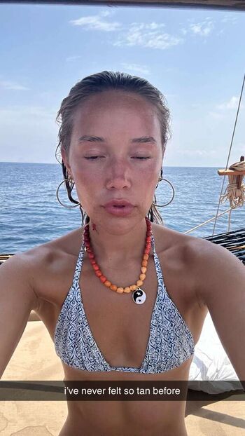 🔥 Olivia ponton page leaked private photo uncensored full