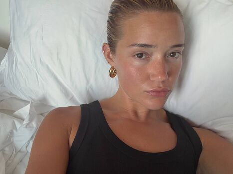 🔥 Olivia ponton page leaked private photo uncensored full