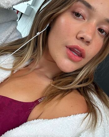 🔥 Olivia ponton leaked private photo uncensored full