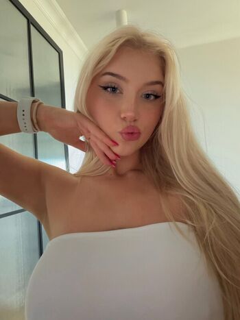 🔥 Pavoxy  page leaked private photo uncensored full
