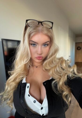 🔥 Pavoxy  page leaked private photo uncensored full