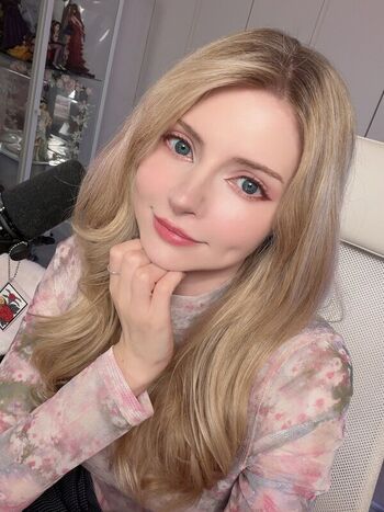 🔥 Peachmilky  page leaked private photo uncensored full