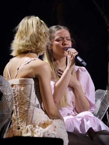 🔥 Pommelien thijs page leaked private photo uncensored full