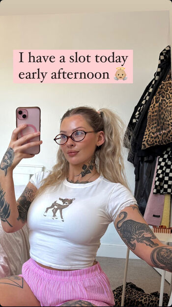🔥 Poppy moon leaked private photo uncensored full