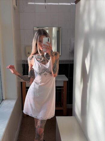 🔥 Poppy moon leaked private photo uncensored full