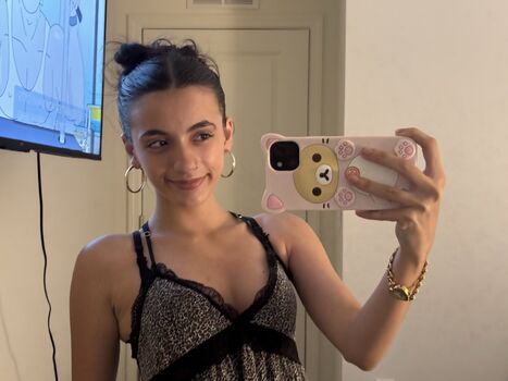 🔥 Princessantoniaa leaked private photo uncensored full