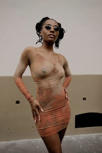 🔥 Quenlin blackwell leaked private photo uncensored full