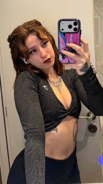 🔥 Red witchhh leaked private photo uncensored full