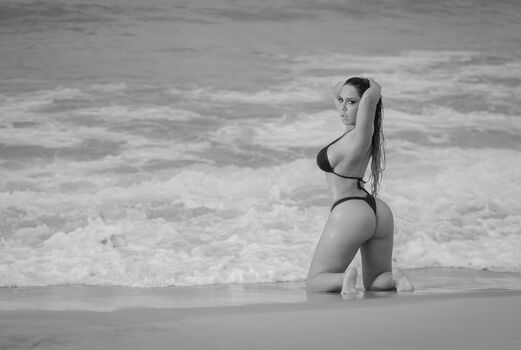 🔥 Renata frisson page leaked private photo uncensored full