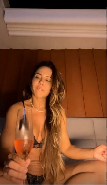 🔥 Renata frisson page leaked private photo uncensored full