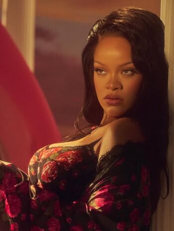🔥 Rihanna  page leaked private photo uncensored full