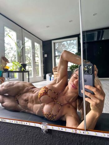 🔥 Roxyqueflexx leaked private photo uncensored full