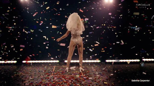 🔥 Sabrina carpenter  page leaked private photo uncensored full