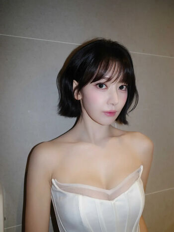 🔥 Sakura miyawaki page leaked private photo uncensored full