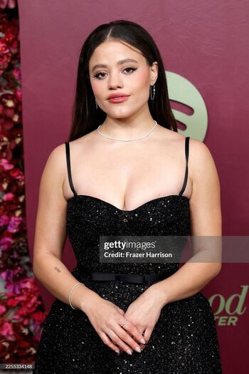 🔥 Sarah jeffery leaked private photo uncensored full