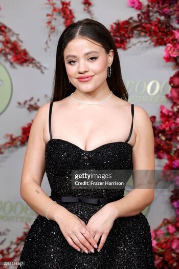 🔥 Sarah jeffery leaked private photo uncensored full