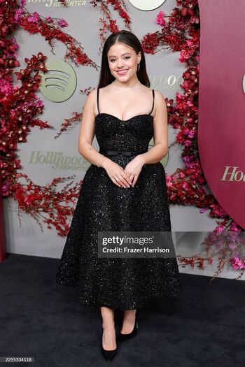 🔥 Sarah jeffery leaked private photo uncensored full