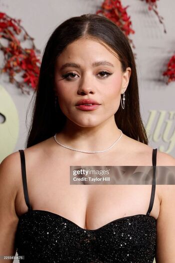 🔥 Sarah jeffery leaked private photo uncensored full