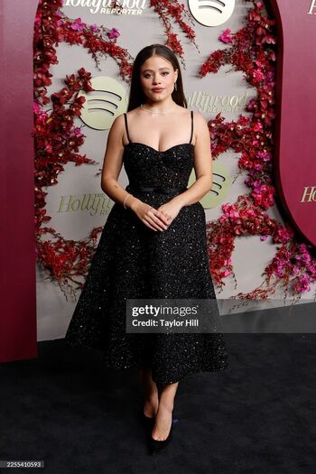 🔥 Sarah jeffery leaked private photo uncensored full