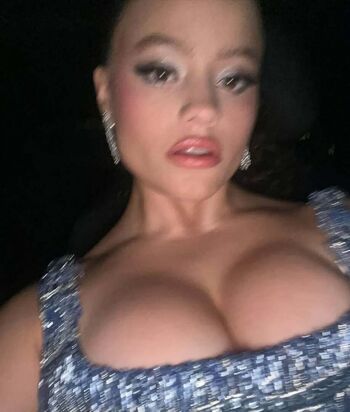 🔥 Sarah jeffery leaked private photo uncensored full