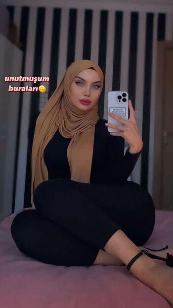 🔥 Sariikubraa  page leaked private photo uncensored full