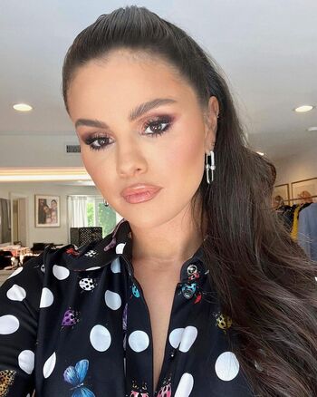 🔥 Selena gomez  page leaked private photo uncensored full