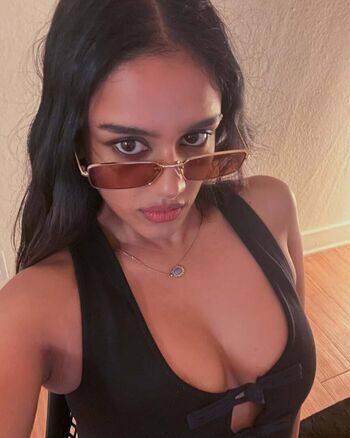 🔥 Shabana azeez page leaked private photo uncensored full