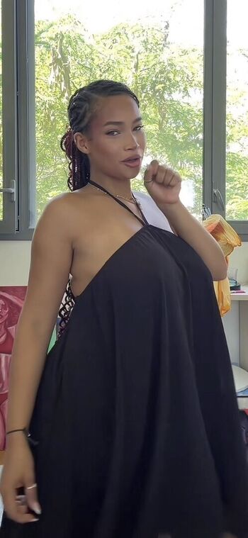 🔥 Shelikesmyts page leaked private photo uncensored full