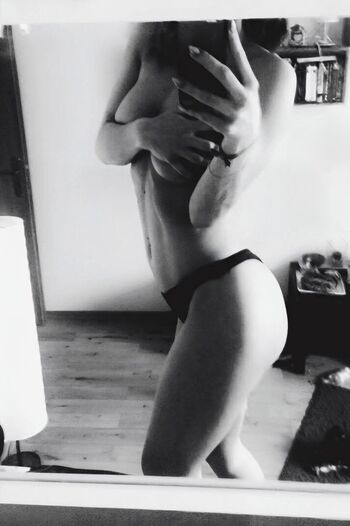 🔥 Show your girlfriend page leaked private photo uncensored full