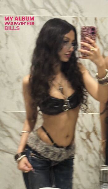 🔥 Shradhaa  page leaked private photo uncensored full