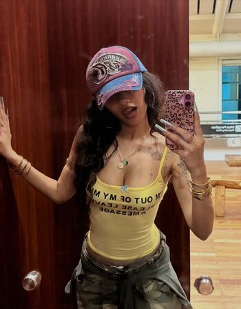 🔥 Shradhaa  page leaked private photo uncensored full