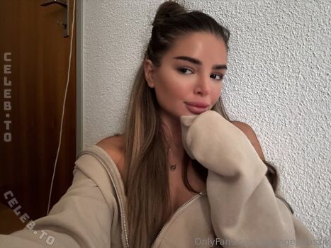 🔥 Solangejuraszik page leaked private photo uncensored full