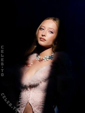 🔥 Sophia diamond  page leaked private photo uncensored full