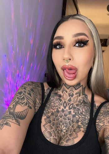 🔥 Split tongue bri  page leaked private photo uncensored full