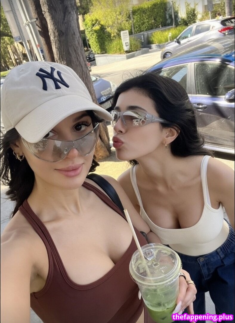 🔥 Sssniperwolf / leaked private photo uncensored full