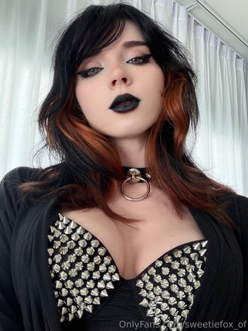 🔥 Sweetie fox  page leaked private photo uncensored full