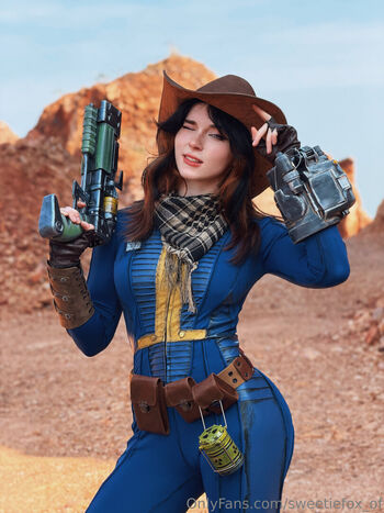 🔥 Sweetie fox  page leaked private photo uncensored full