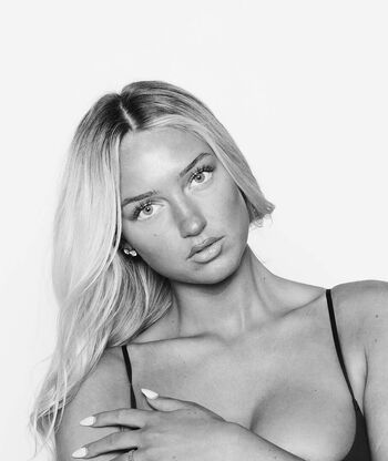 🔥 Sydney thomas leaked private photo uncensored full