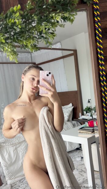🔥 Taviathevix  page leaked private photo uncensored full