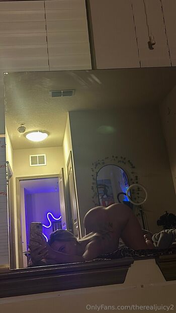 🔥 Therealjuicy page leaked private photo uncensored full
