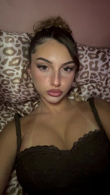 🔥 Toomuchlucile leaked private photo uncensored full