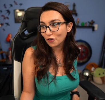 🔥 Trisha hershberger page leaked private photo uncensored full