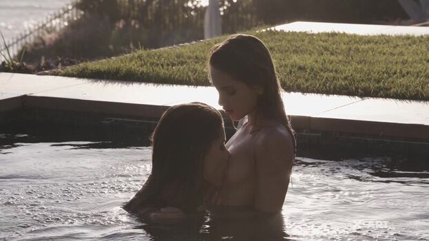 🔥 Uma jolie page leaked private photo uncensored full
