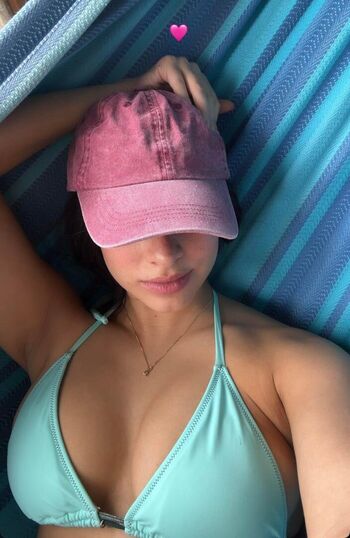 🔥 Valentina buzzurro page leaked private photo uncensored full